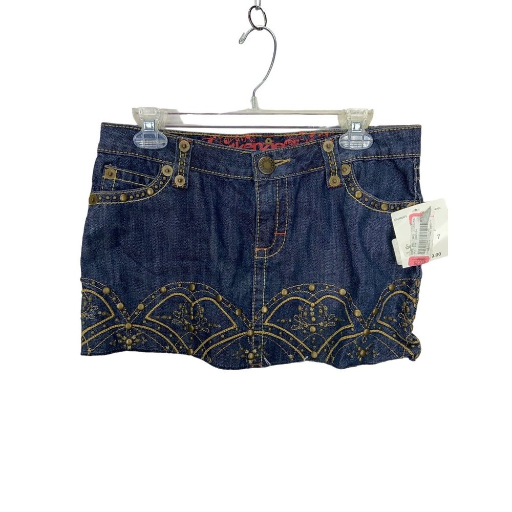 Kenzie‎ Girl Juniors Size 7 Embroidered Hem Denim Blue Jean Mini Skirt NWT